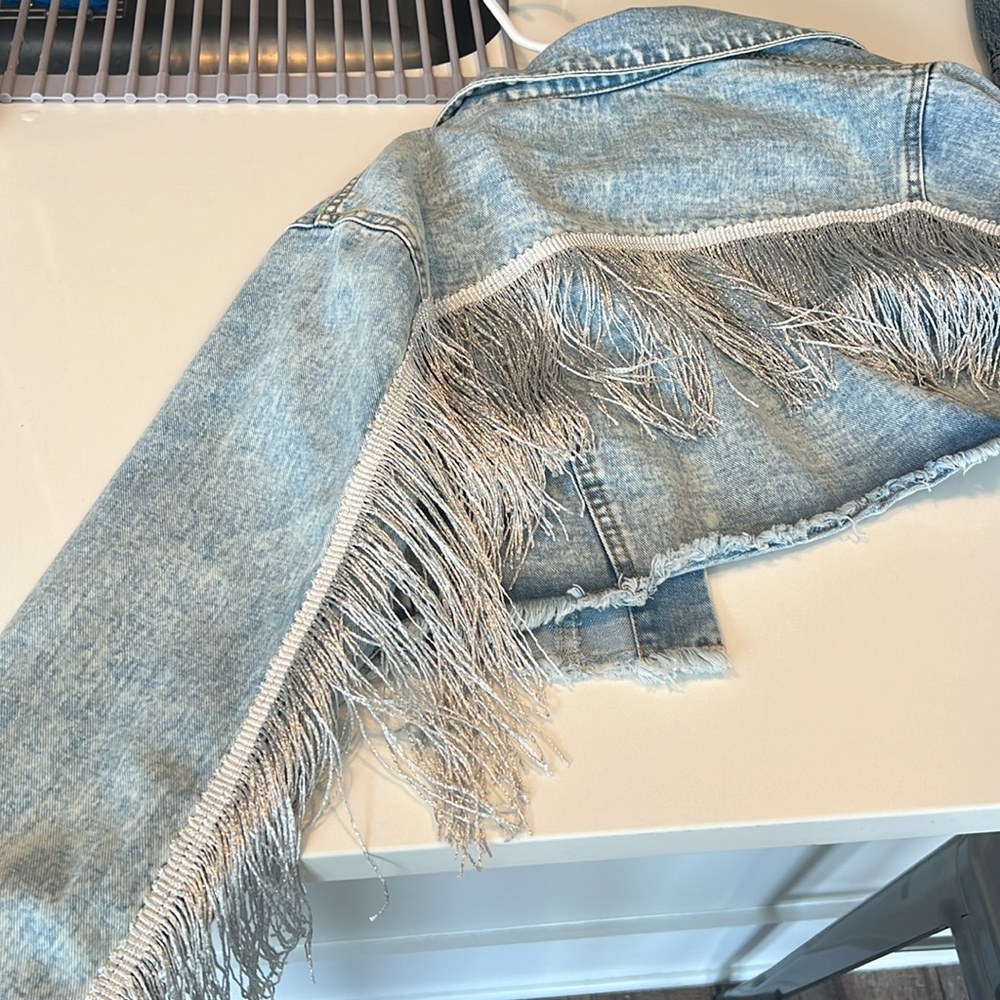 Jean jacket - Picture 3 of 6